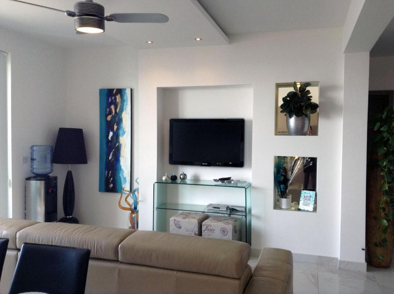 Seafront Apartment With Pool San Pawl il-Baħar Eksteriør bilde