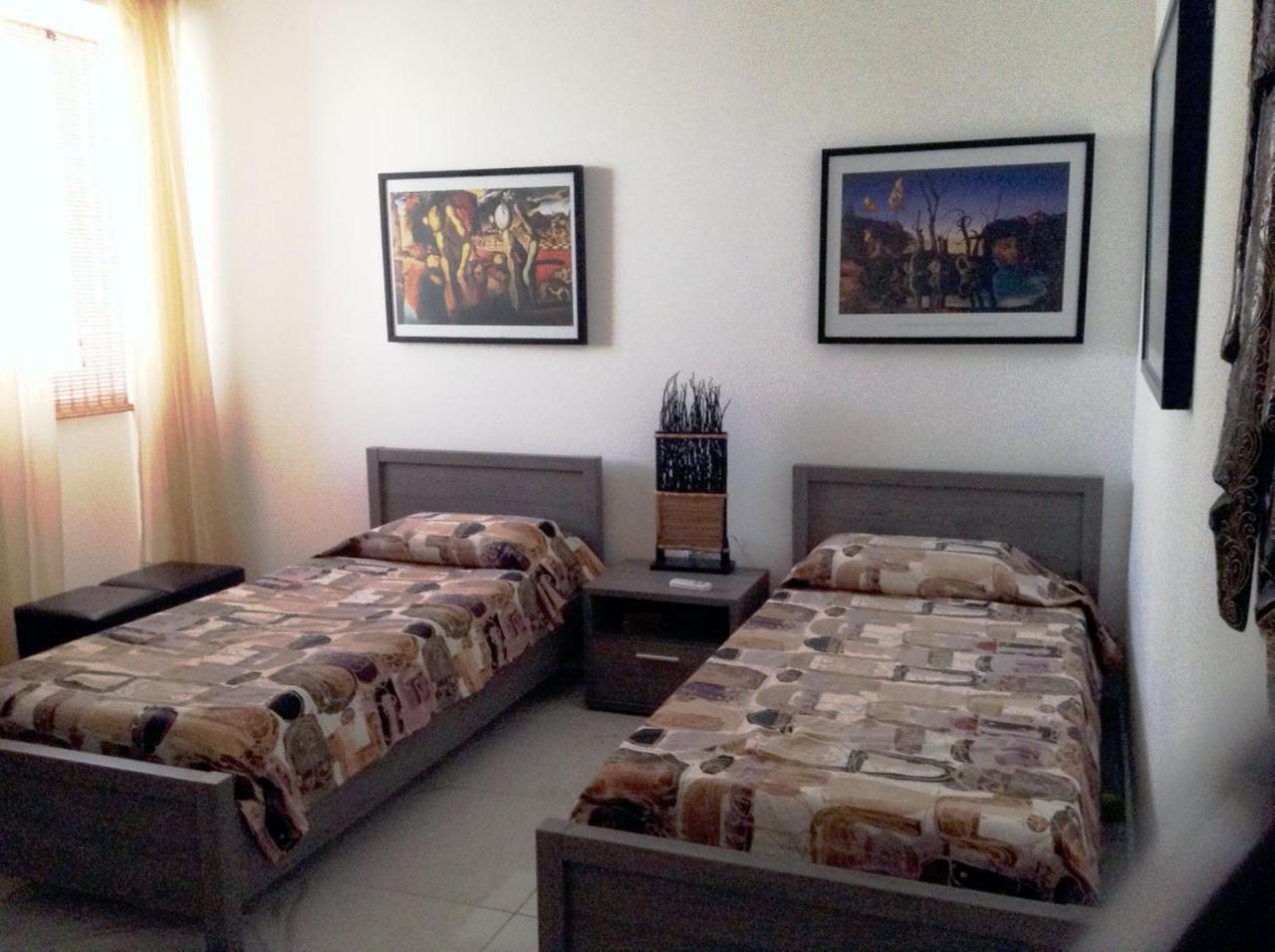 Seafront Apartment With Pool San Pawl il-Baħar Eksteriør bilde