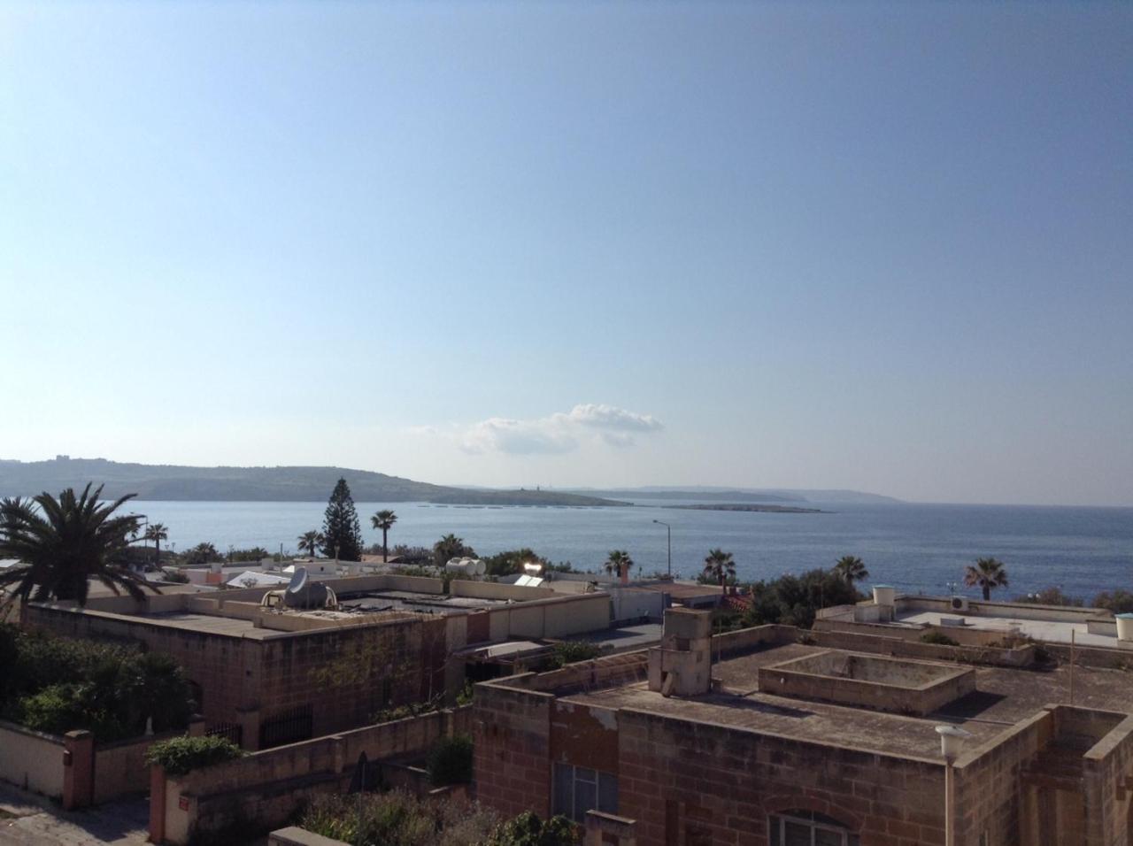 Seafront Apartment With Pool San Pawl il-Baħar Eksteriør bilde